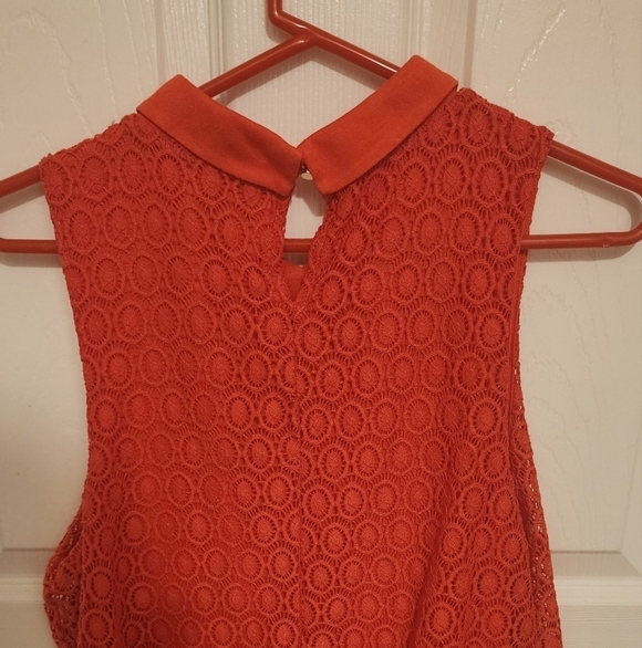 ELLE Orange Collared Lace Overlay Sleeveless Collared Blouse Size M - Picture 7 of 10